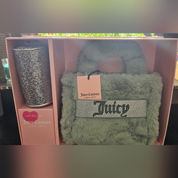 Juicy Couture, NWT, 2 piece set mini tote and coin purse. - Picture 1 of 5